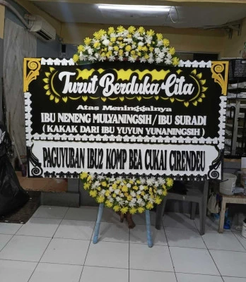 Papan Bunga di Waru Bantarkawung